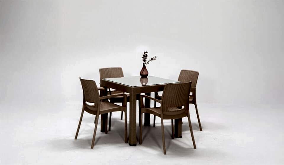 Rattan Kollu Camlı Masa Takımı